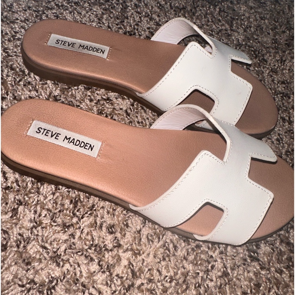 White Steve Madden sandals
